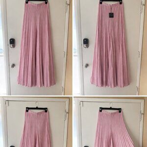 St. John Collection Pale Mauve Santana Knit Pants – Size 4 – NWT